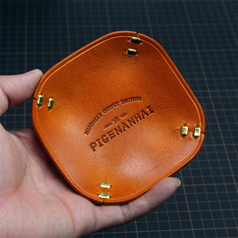 plateau de rangement en cuir pour bijoux et objets divers - vue 5 sur 10