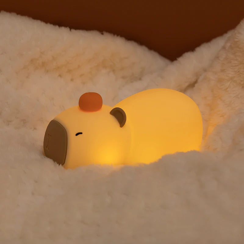 Lampe enfant dessin animé Silicone LED Capybara veilleuse USB Rechargeable gradation sommeil lampe de nuit pour chambre d'enfants décor cadeau d'anniversaire - vue 4 sur 6