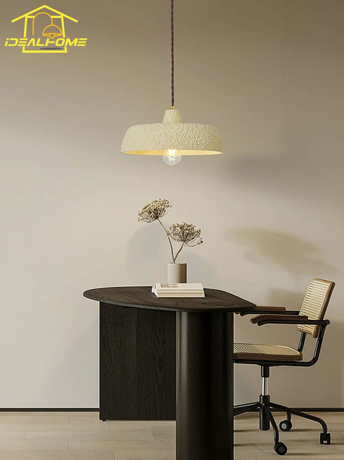 suspension design pour une ambiance chaleureuse et moderne - vue 3 sur 7