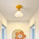 plafonnier moderne design élégant pour décoration intérieure fleurie