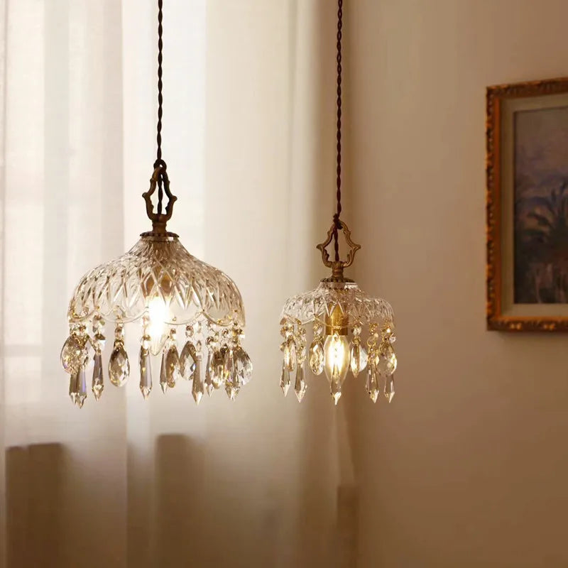 lustre en laiton nordique rétro suspendu en cristal et verre - vue 4 sur 10