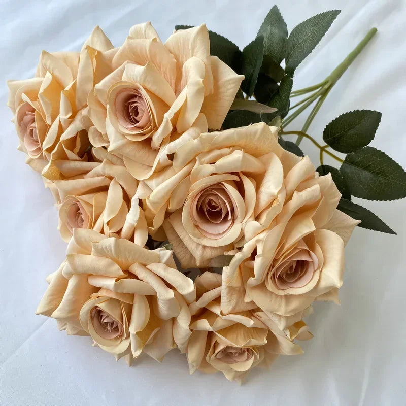 bouquet de roses artificielles en soie pour décoration intérieure - vue 9 sur 17