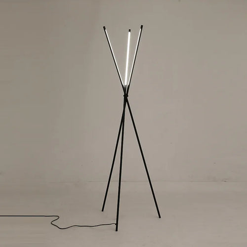 Lampadaire LED minimaliste et créatif en aluminium - vue 2 sur 8