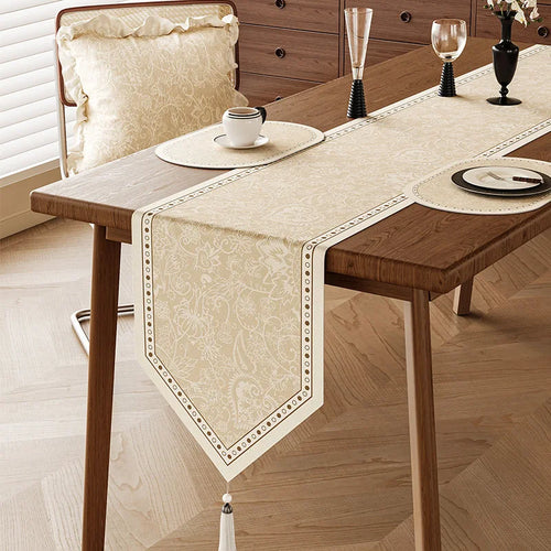 Chemin de table lin fleurs vintage style campagne