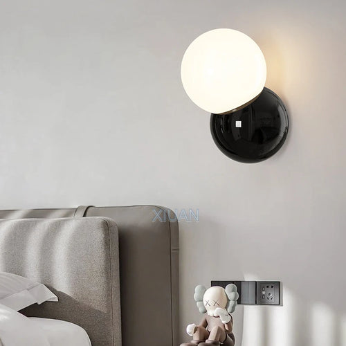 Applique murale boule ronde nordique pour éclairage de chambre à coucher crème blanc jaune lampe de chevet salon allée couloir hôtel escalier - vue 3 sur 9