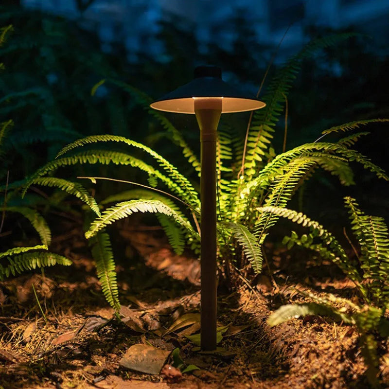lampe LED moderne pour éclairage extérieur étanche et paysager - vue 3 sur 8