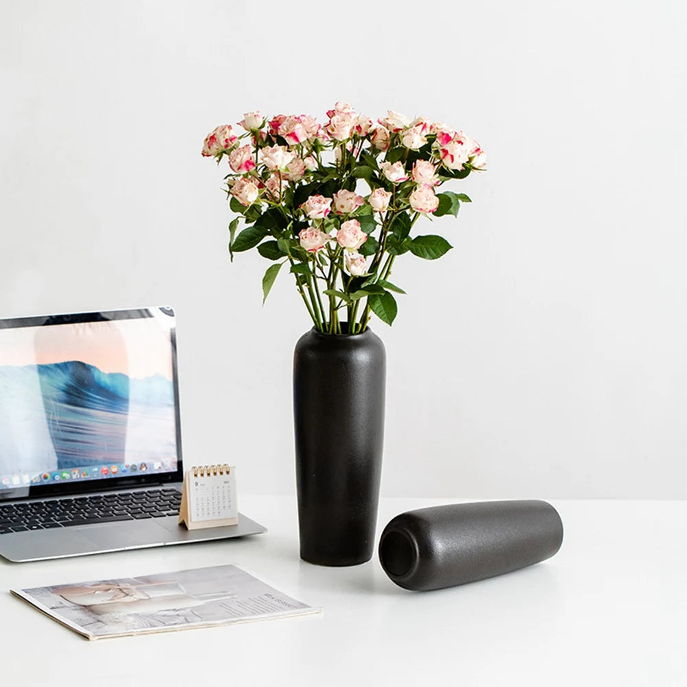 vase en céramique moderne pour arrangement floral décoratif - vue 4 sur 8