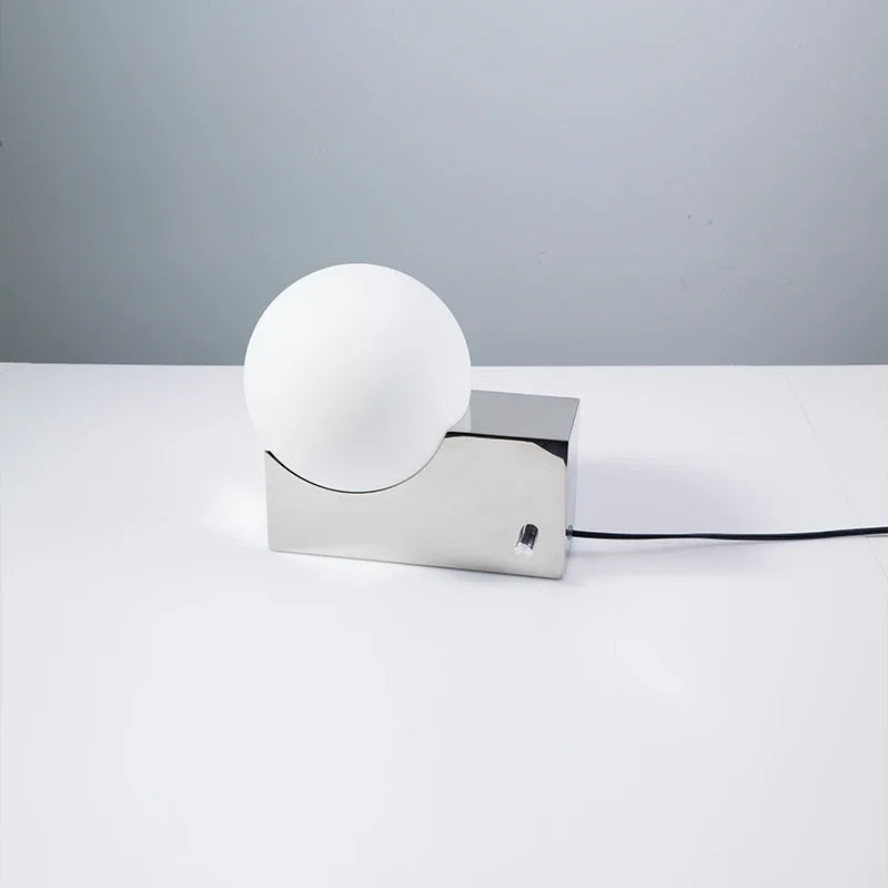 lampe de bureau led design nordique pour décoration intérieure - vue 8 sur 10