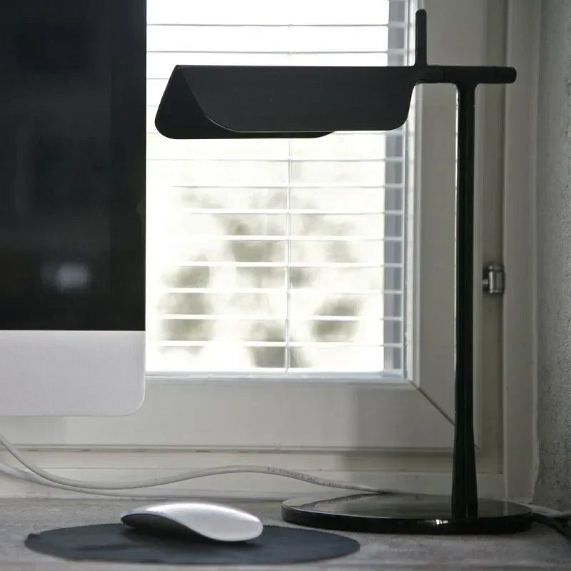 Italian Designer High Quality Table Light Desk Lamp for Bedroom Reading - vue 5 sur 8