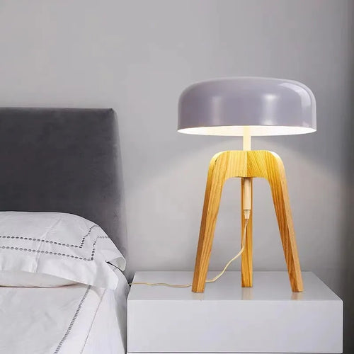 Lampadaire bois ambiance maison hôtel magasin adaptateur prise - vue 4 sur 10