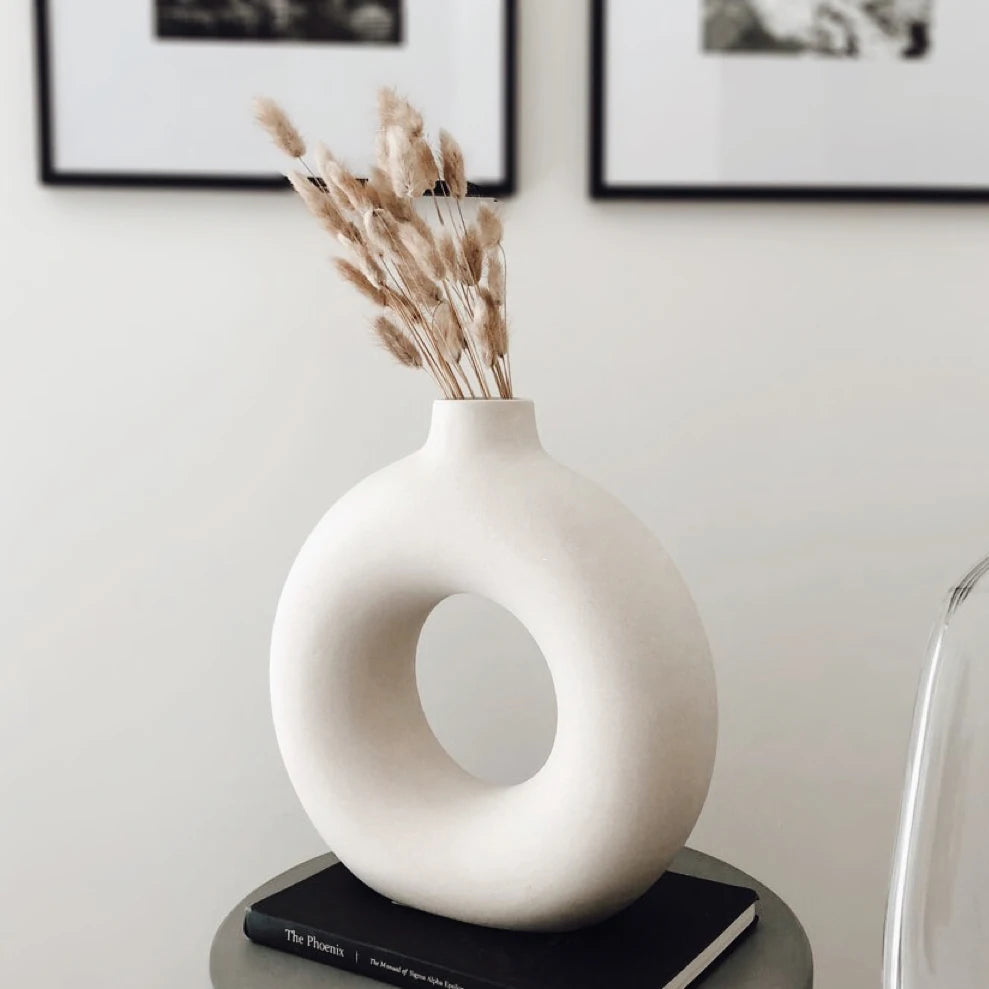 vase circulaire en céramique pour décoration intérieure et fleurs - vue 3 sur 12