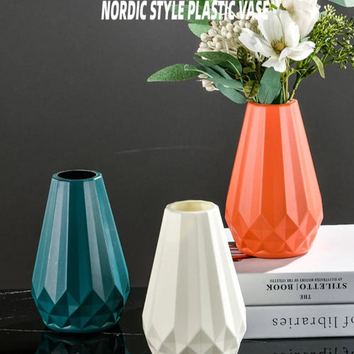 vase à fleurs en diamant style nordique moderne en plastique - vue 3 sur 9