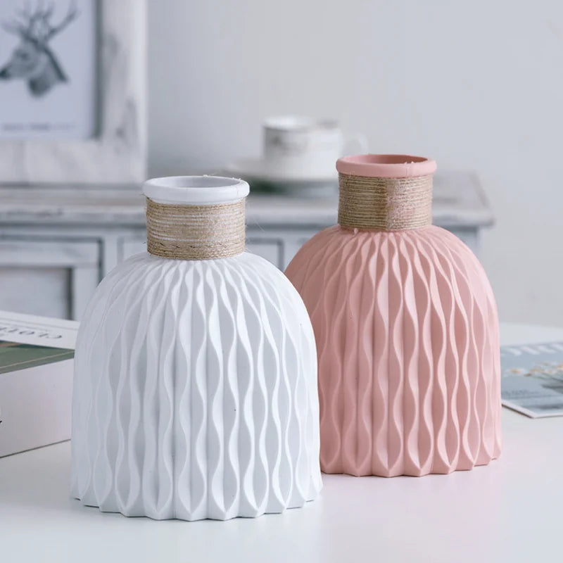 vase moderne en plastique pour décoration florale nordique - vue 5 sur 26