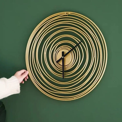 horloge murale moderne silencieuse en métal design élégant pour intérieur - vue 7 sur 7