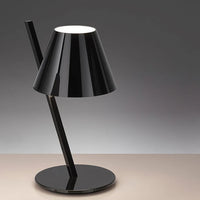 lampe de bureau design italienne pour intérieur moderne