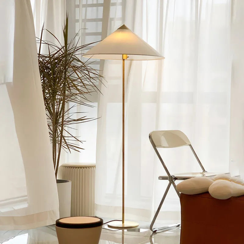 Lampadaire en rotin Design Tynello - vue 6 sur 8