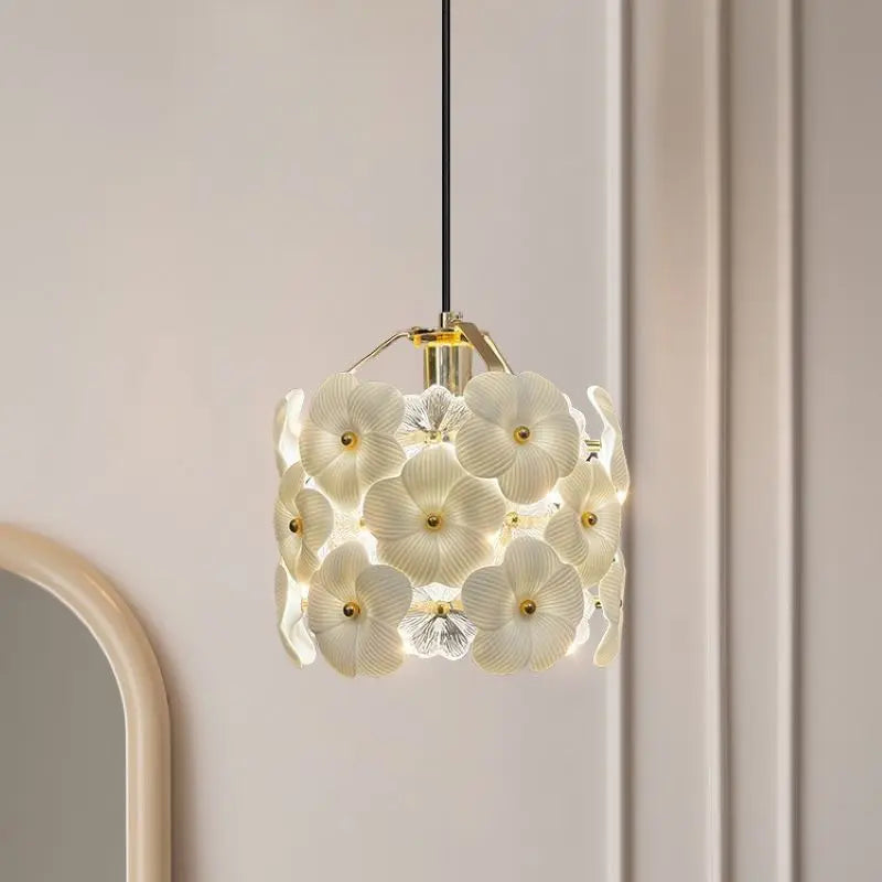 lustre romantique en art français avec lumière LED décorative - vue 4 sur 8
