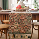 Chemin de table vert floral champetre avec pompons