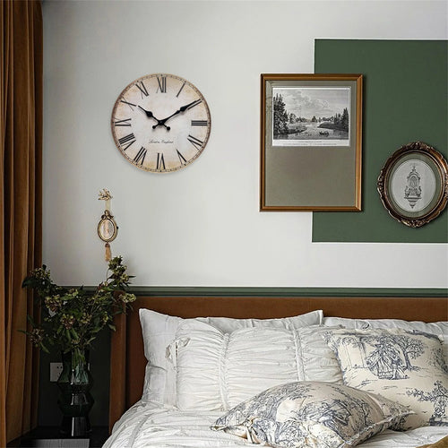 horloge murale en bois rétro à chiffres romains silencieuse et décorative - vue 2 sur 7
