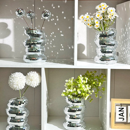 vase en spirale boule disco décoration moderne pour fleurs - vue 3 sur 7