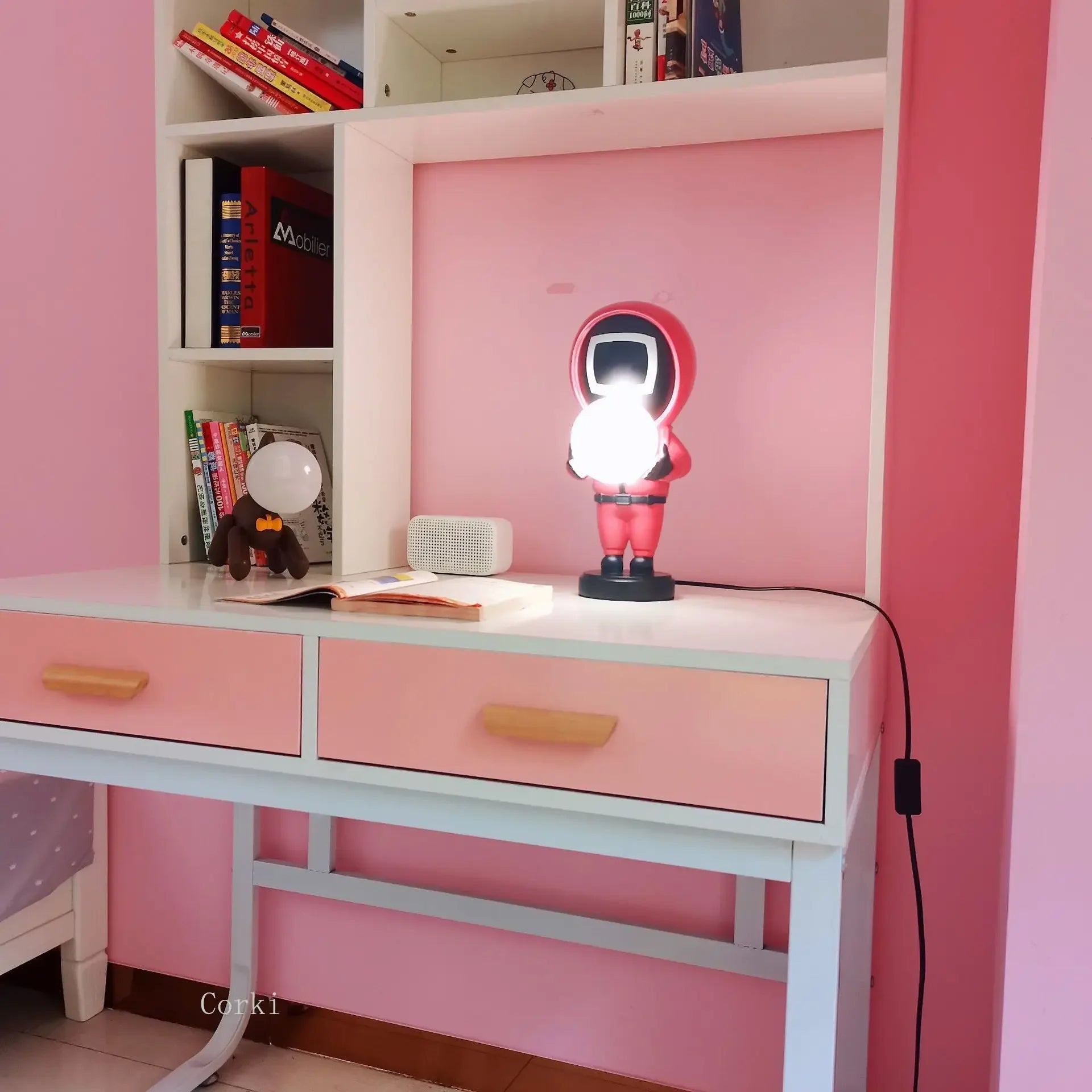 lampe de table astronautes design nordique veilleuse 3D décorative - vue 4 sur 10