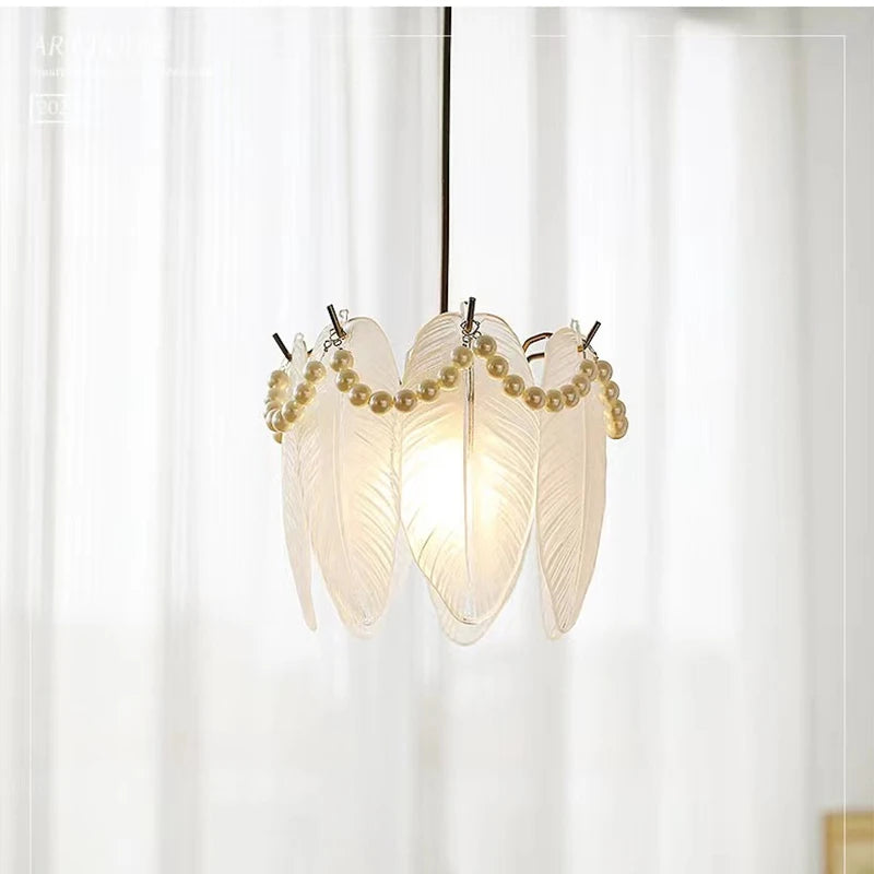 lustre moderne en verre design minimaliste pour intérieur élégant - vue 1 sur 9