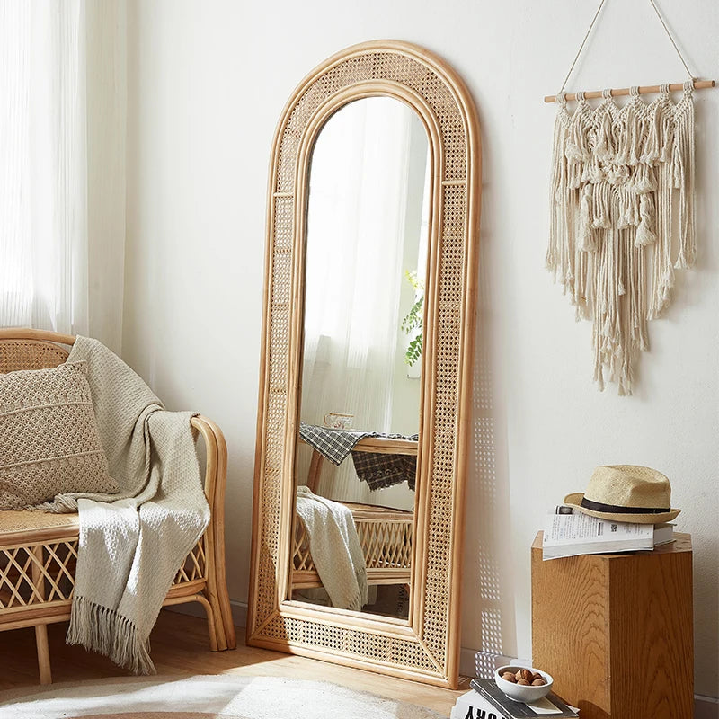 miroir vintage pleine longueur en rotin pour dressing - vue 3 sur 5