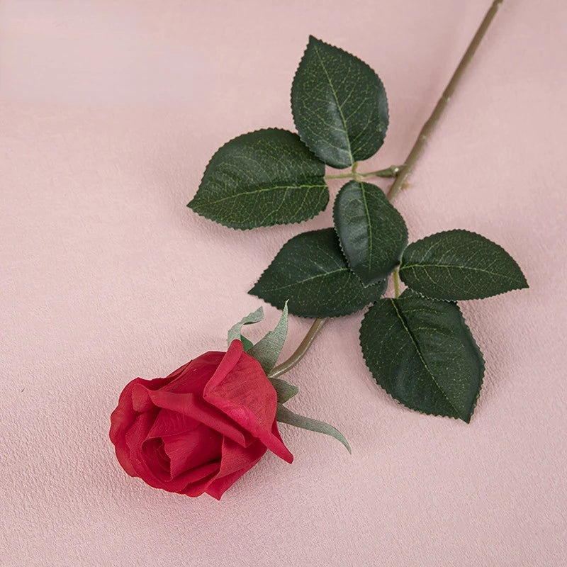 branche de roses en latex touché réaliste décoration pour bar et restaurant