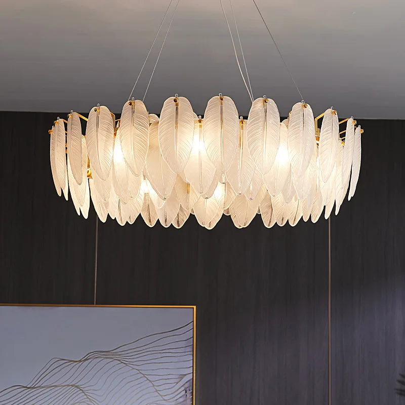 lustre de luxe moderne en plumes et verre métallique - vue 4 sur 11