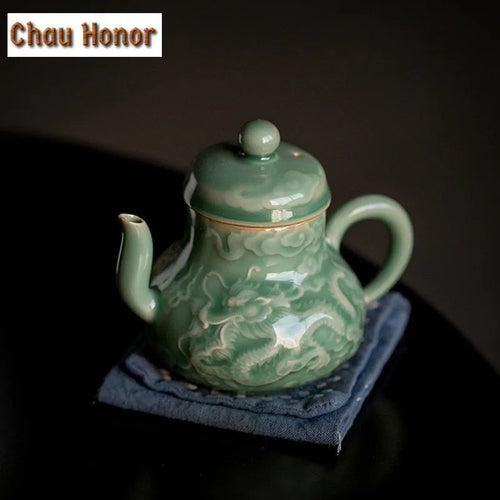 Théière céladon yue kiln dragon phénix relief filtre - vue 4 sur 7