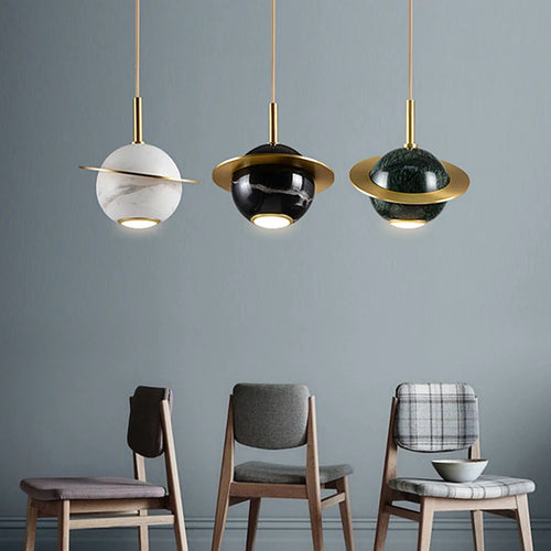 Suspension Scandinave Créatif Planétaire Lune Veilleuse Nordique Appartement Décoration LED Salle À Manger Table Petite Foule - vue 2 sur 9