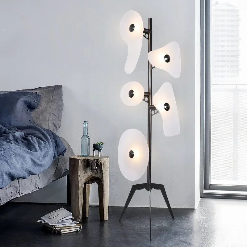 lampadaire design moderne en acrylique créatif pour intérieur - vue 2 sur 8