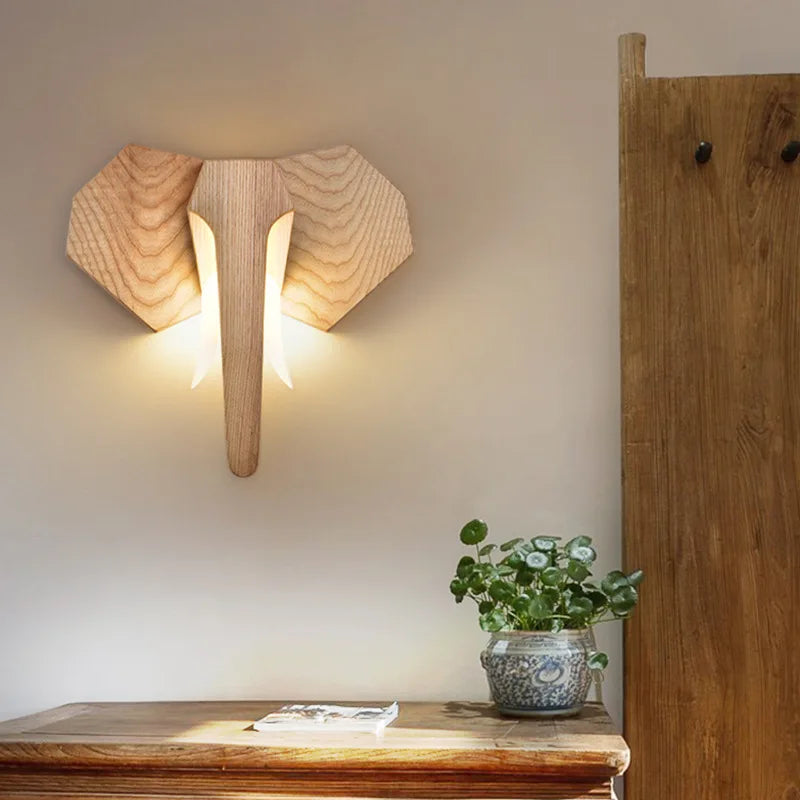 lampe éléphant en bois de frêne style sud-est asiatique - vue 3 sur 7