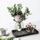 vase géométrique en métal forgé pour décoration moderne