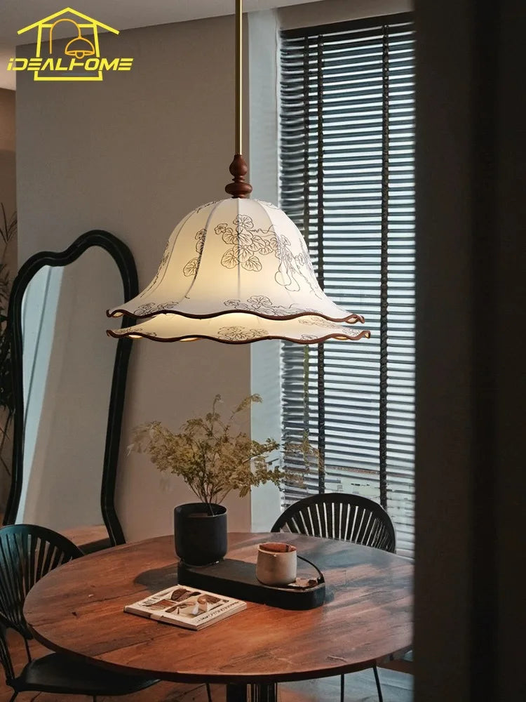 suspension décorative en tissu médiéval design français pour ambiance chaleureuse - vue 4 sur 8