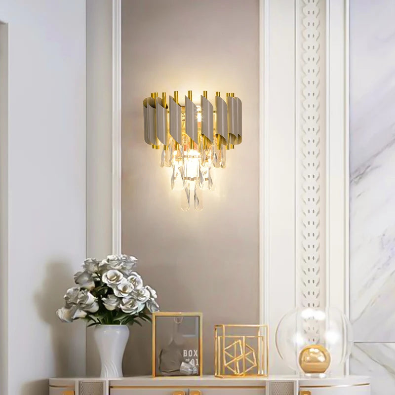 applique murale led moderne en cristal doré à intensité variable - vue 3 sur 18