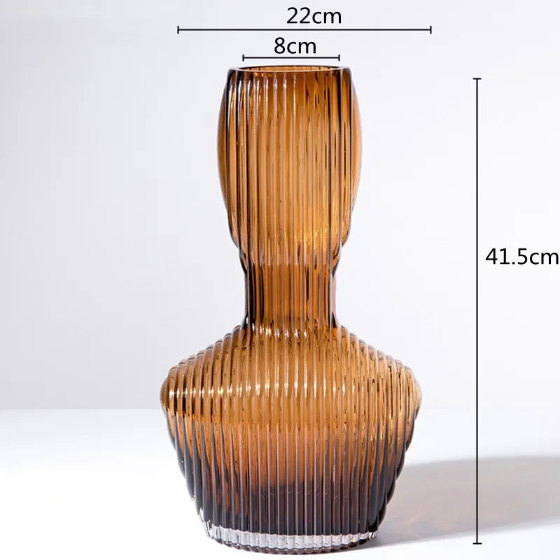 sculpture en verre abstraite avec rayures décoratives pour décoration intérieure - vue 8 sur 15