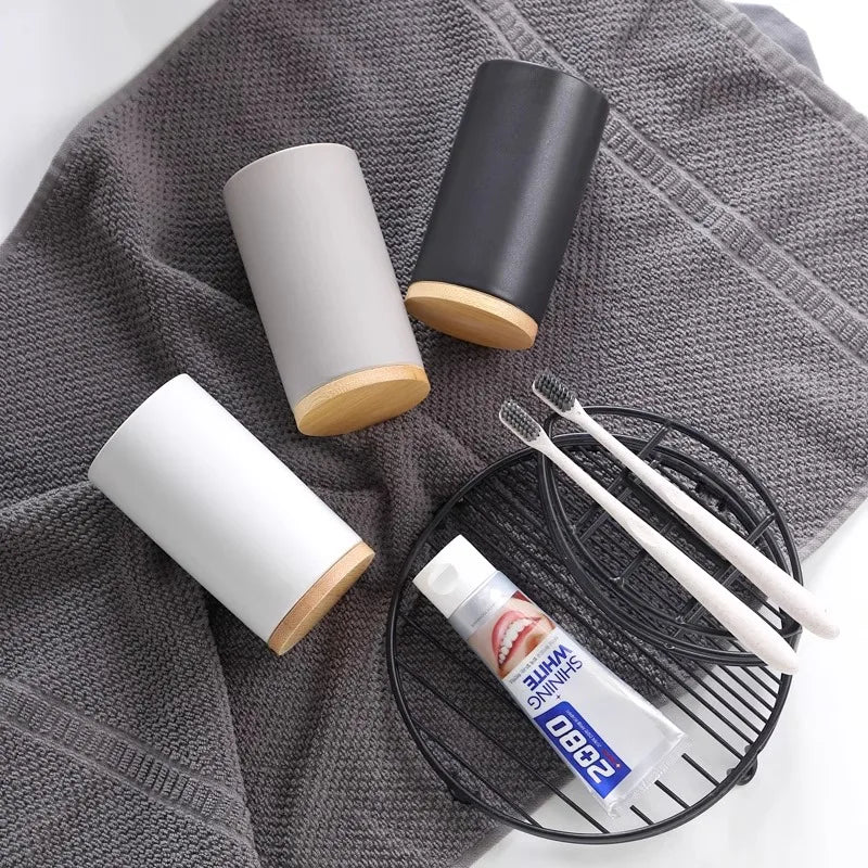 porte-brosse à dents en céramique style nordique avec base en bois - vue 3 sur 22