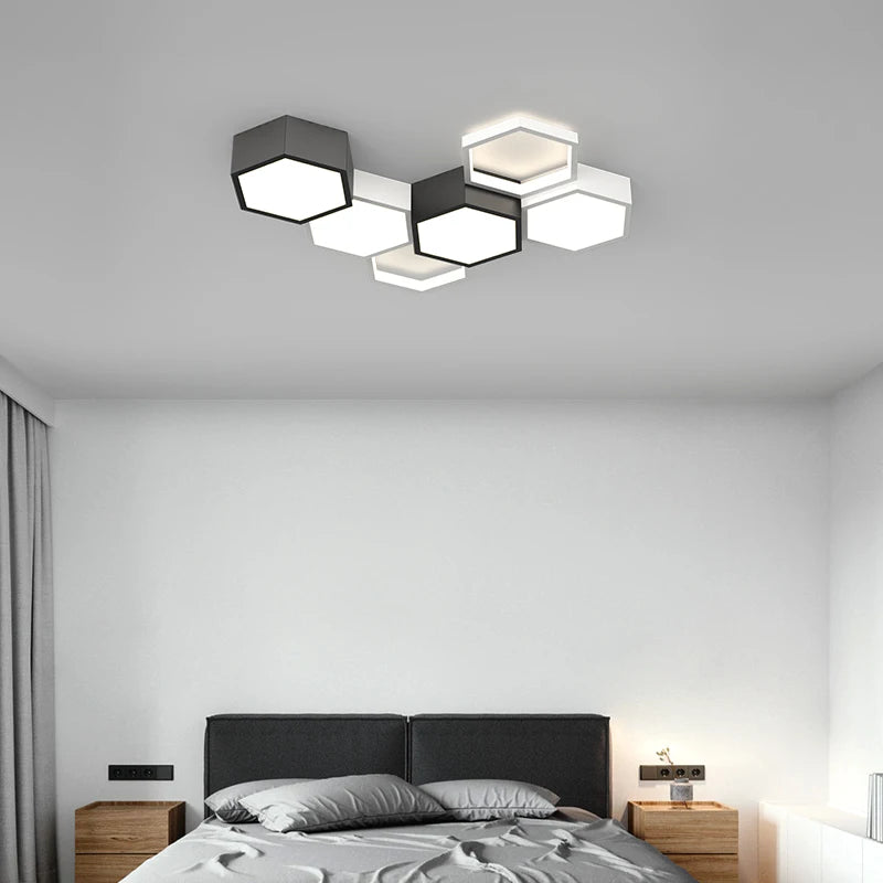 plafonnier triangle ultra mince moderne design élégant pour intérieur - vue 4 sur 13