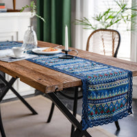 Chemin de table rayures bleu marine dentelle campagne