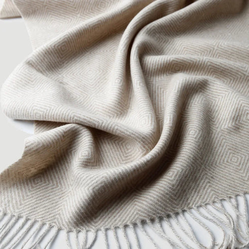 plaid laine franges motif spiral style doux confortable - vue 2 sur 5