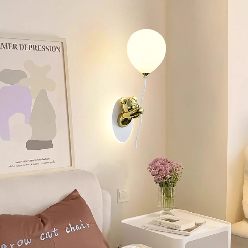 applique murale ours doré en verre lampe LED décoration chambre enfant - vue 3 sur 16