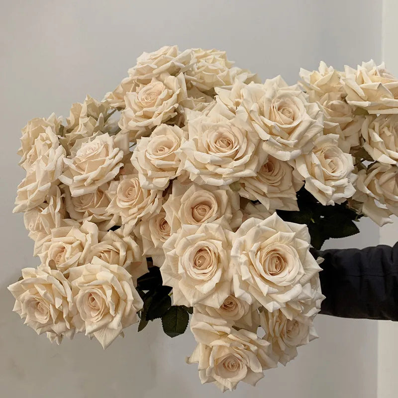 bouquet de roses artificielles vintage pour décoration de mariage