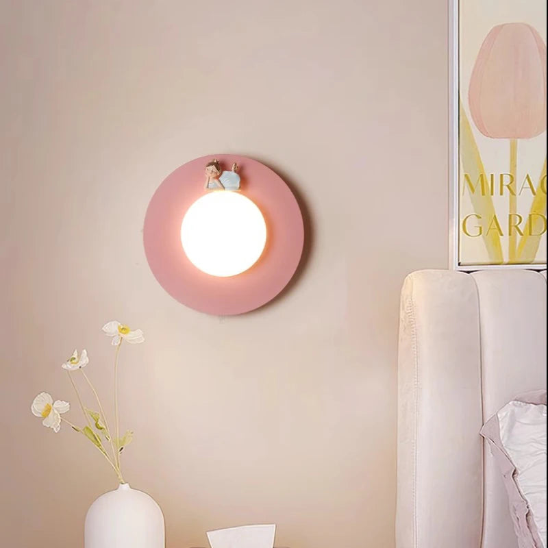 applique murale lumineuse pour chambre de fille moderne et chaleureuse - vue 3 sur 18