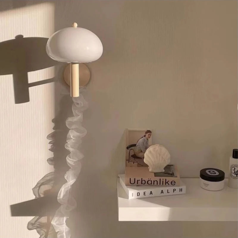 applique murale en verre blanc pour décoration intérieure nordique - vue 5 sur 8