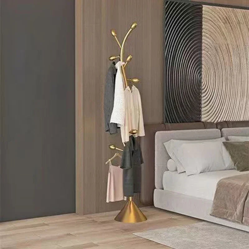 etagère moderne pour vêtements au style industriel élégant - vue 3 sur 10