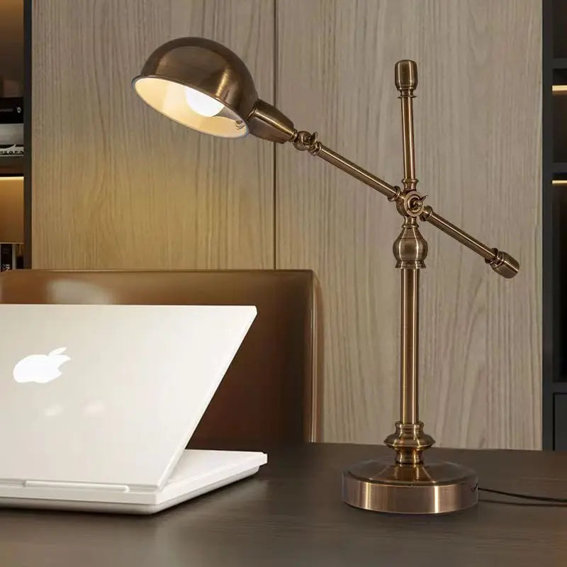 lampe de bureau en bronze style industriel rétro créatif pour travail - vue 5 sur 8