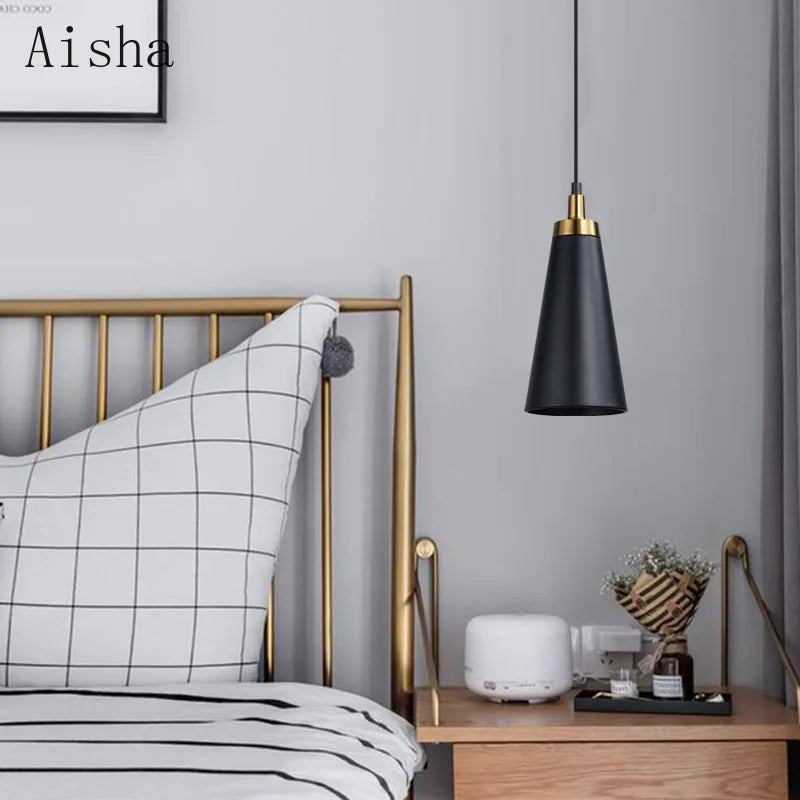 suspension minimaliste noire à tête unique pour intérieur - vue 4 sur 7