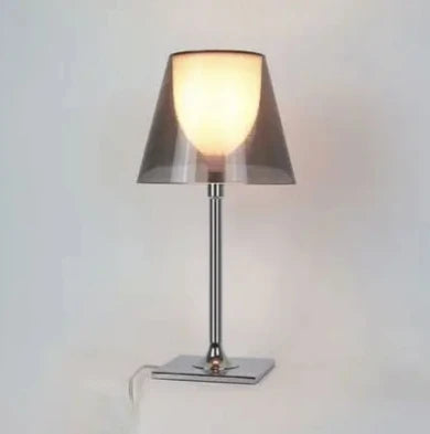 lampe de table design italien moderne en acrylique pour décor nordc maison