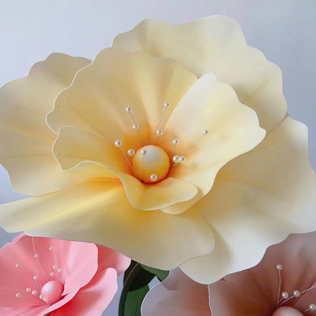décoration mariage ensemble fleurs artificielles pavot géant pour scène - vue 10 sur 17